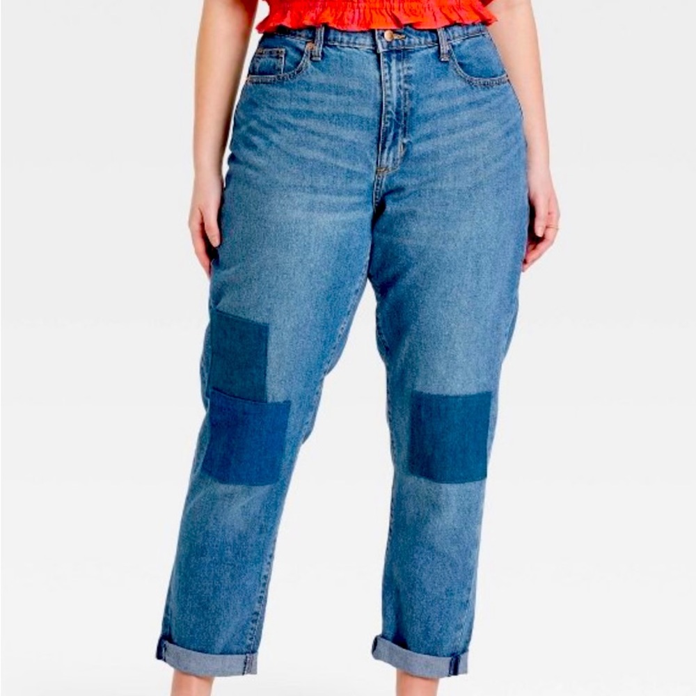 High-Rise medium wash denim boyfriend Jeans